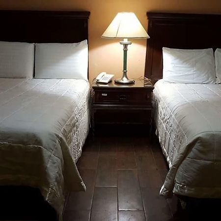 Hotel La Posta Монклова Экстерьер фото