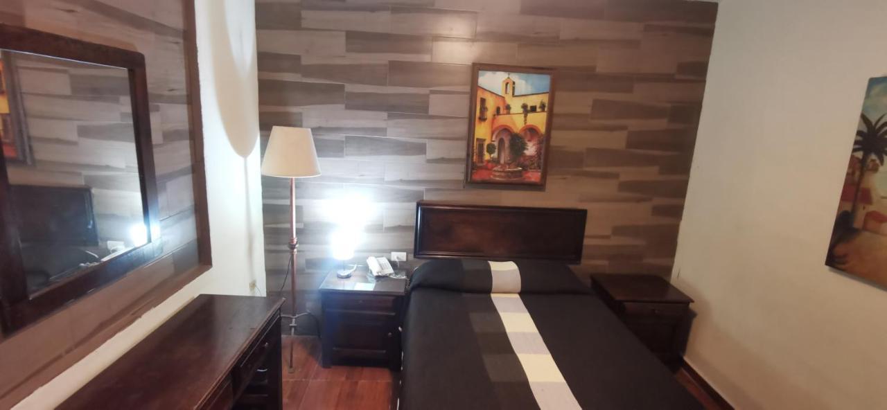 Hotel La Posta Монклова Экстерьер фото